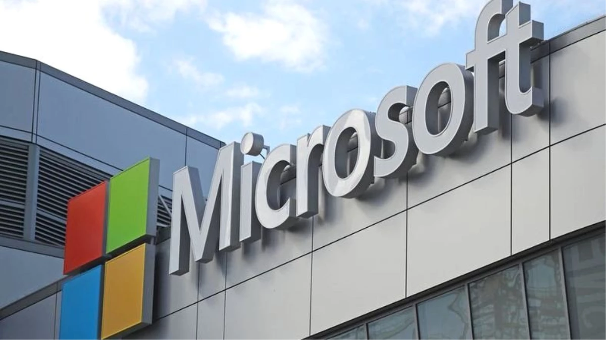 Eski Microsoft Çalışanı, Şirketin Yönetimini Ağır Bombaladı