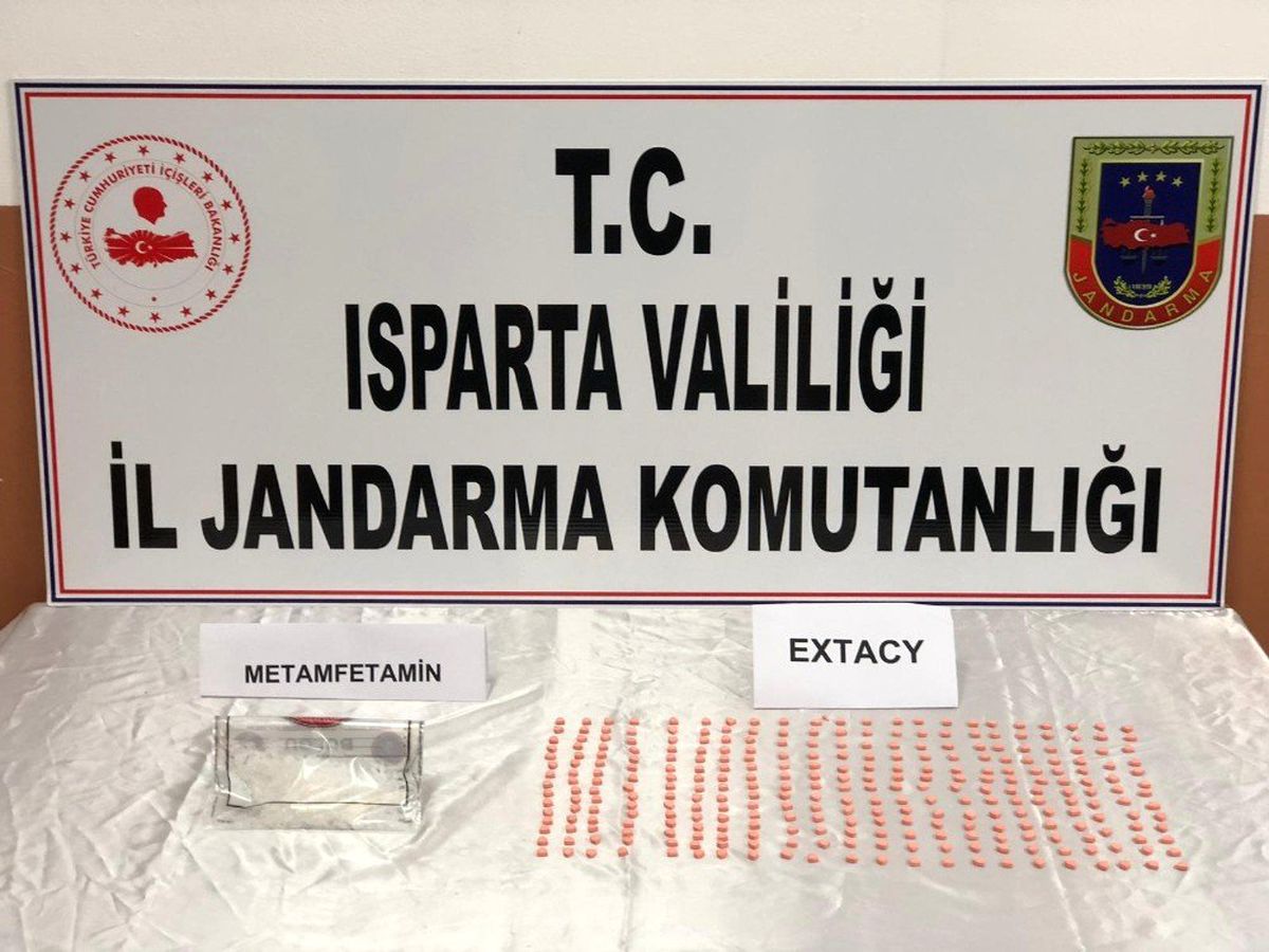 Isparta\'da Uyuşturucu Hap Ele Geçirildi