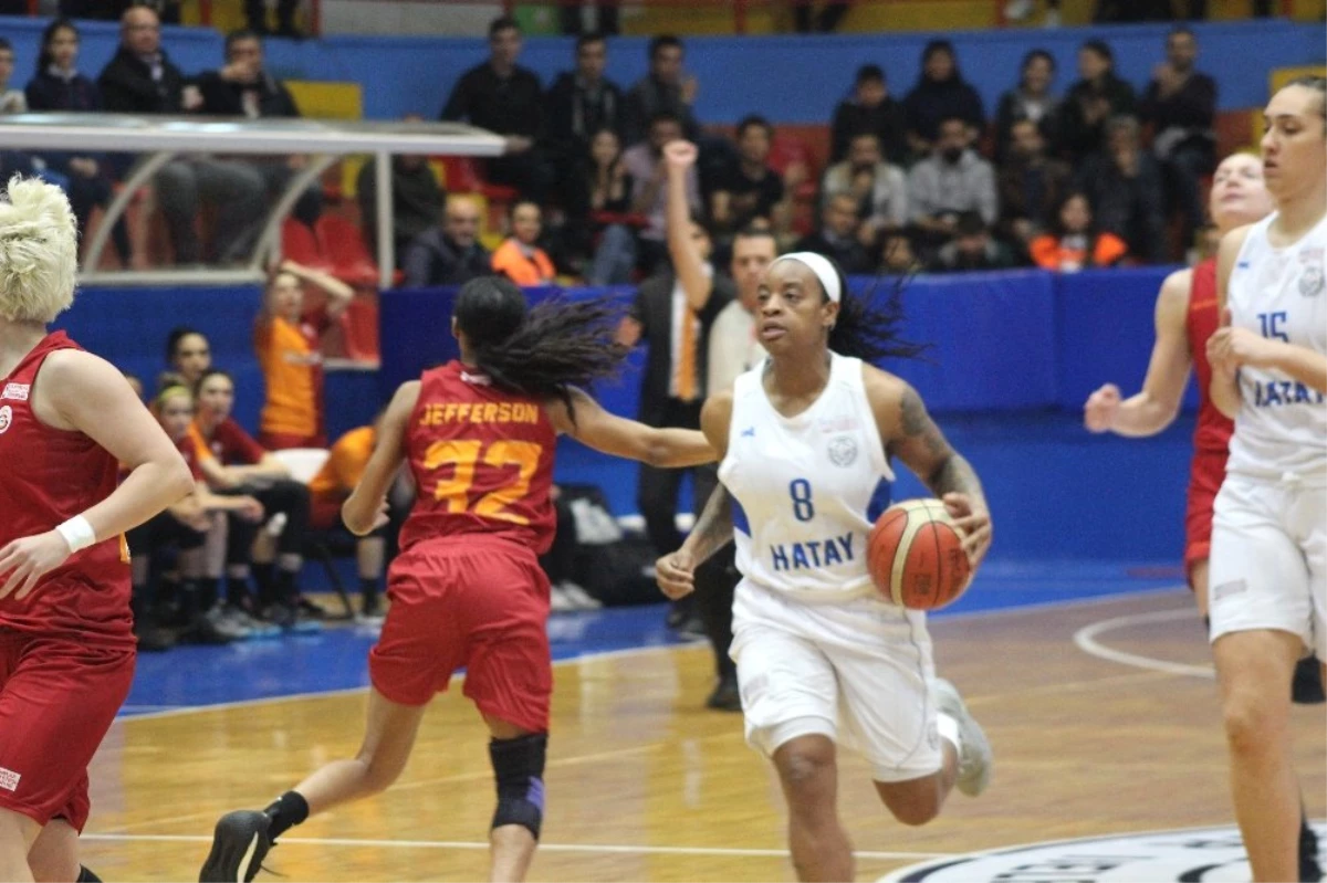 Kadınlar Basketbol Süper Ligi: Hatay Büyükşehir Belediyespor: 62 – Galatasaray: 63