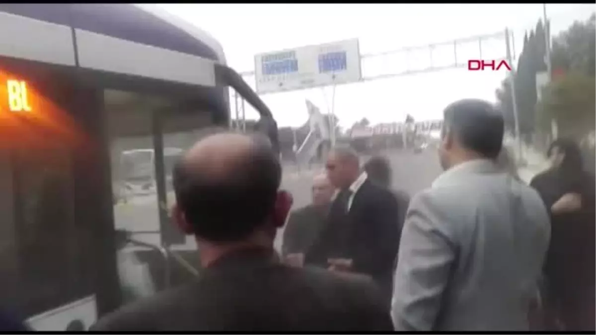 Şanlıurfa Yangın Tüpü Açılan Halk Otobüsünde Panik Anları