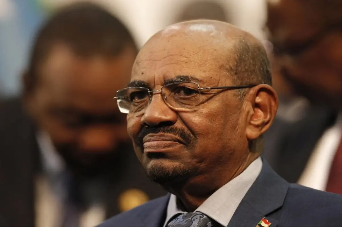 Sudan\'ın Devrik Lideri Beşir, Cezaevine Gönderildi