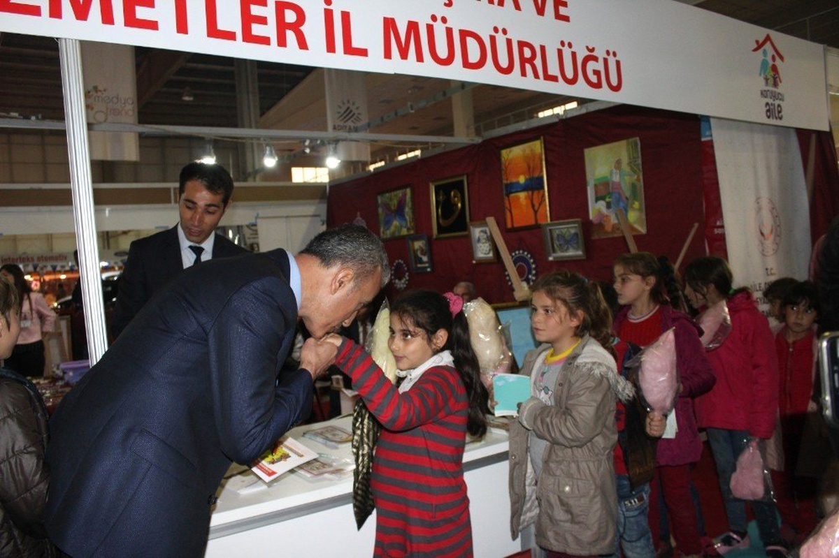 Aile, Çalışma ve Sosyal Hizmetler Müdürlüğü Fuarda Stant Açtı
