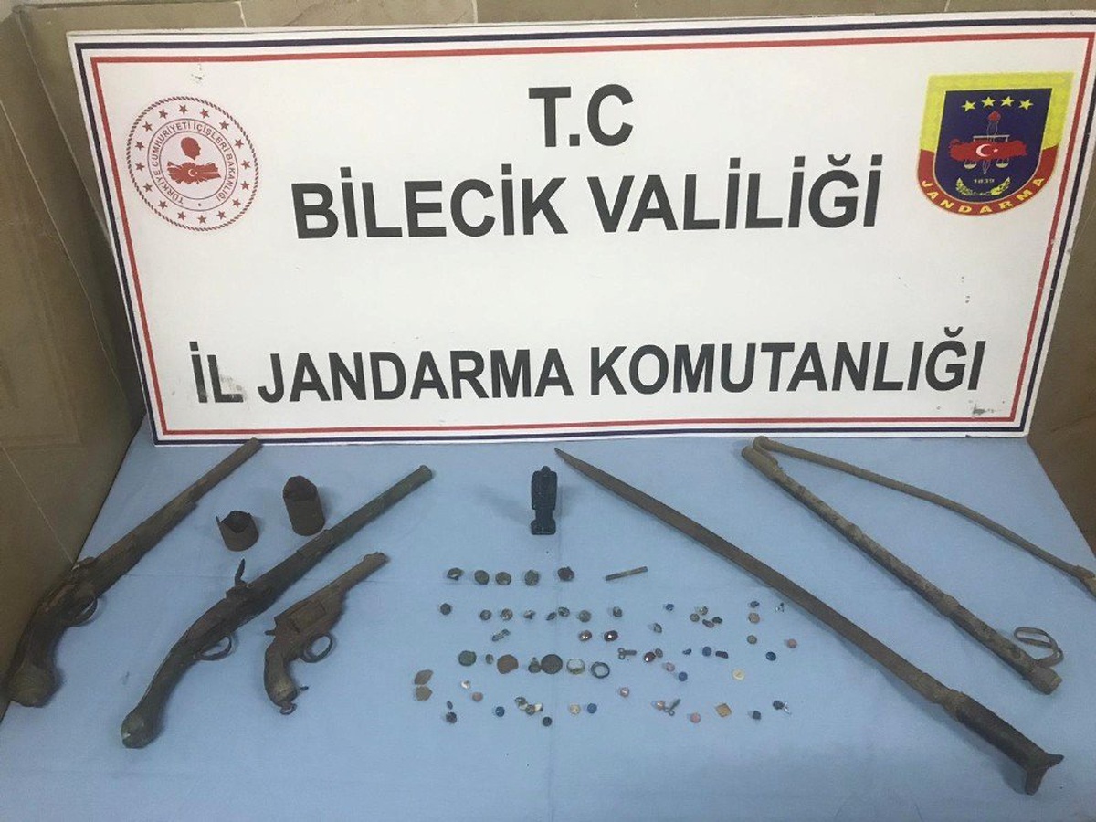 Bilecik\'te 74 Parça Tarihi Eser Ele Geçirildi