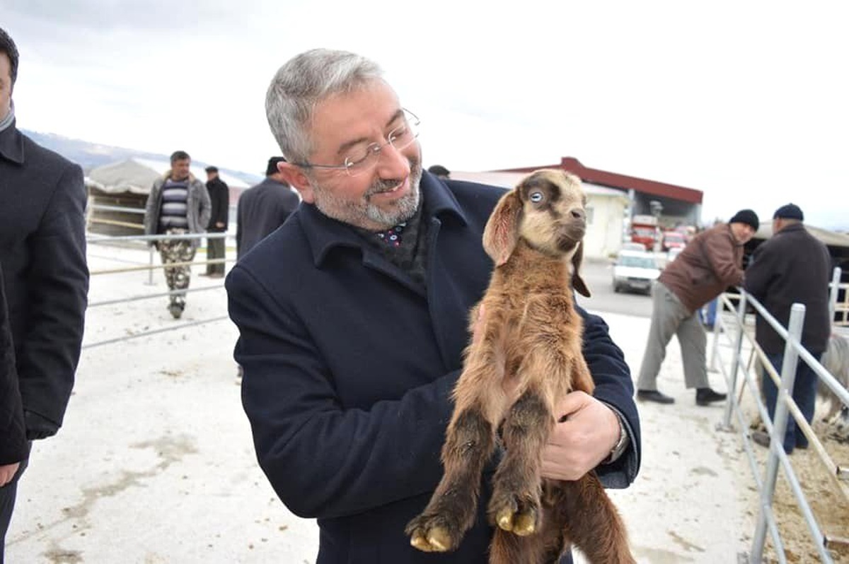 Çorum Hayvan Pazarı Açılış Saatinde Düzenleme
