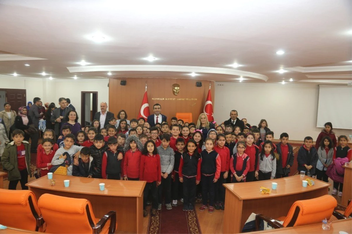 İlkokul Öğrencilerinden Karaman Belediyesine Ziyaret