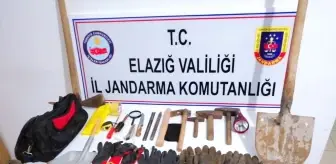 Koruma Altındaki 'Ejderha Taşı'Nı Kazan 3 Şüpheli Yakalandı