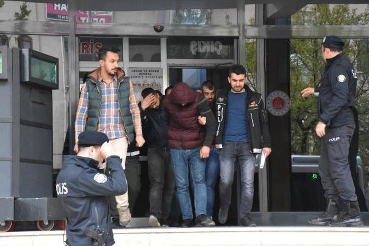 Malatya\'da \'Torbacı\' Operasyonunda 11 Tutuklama