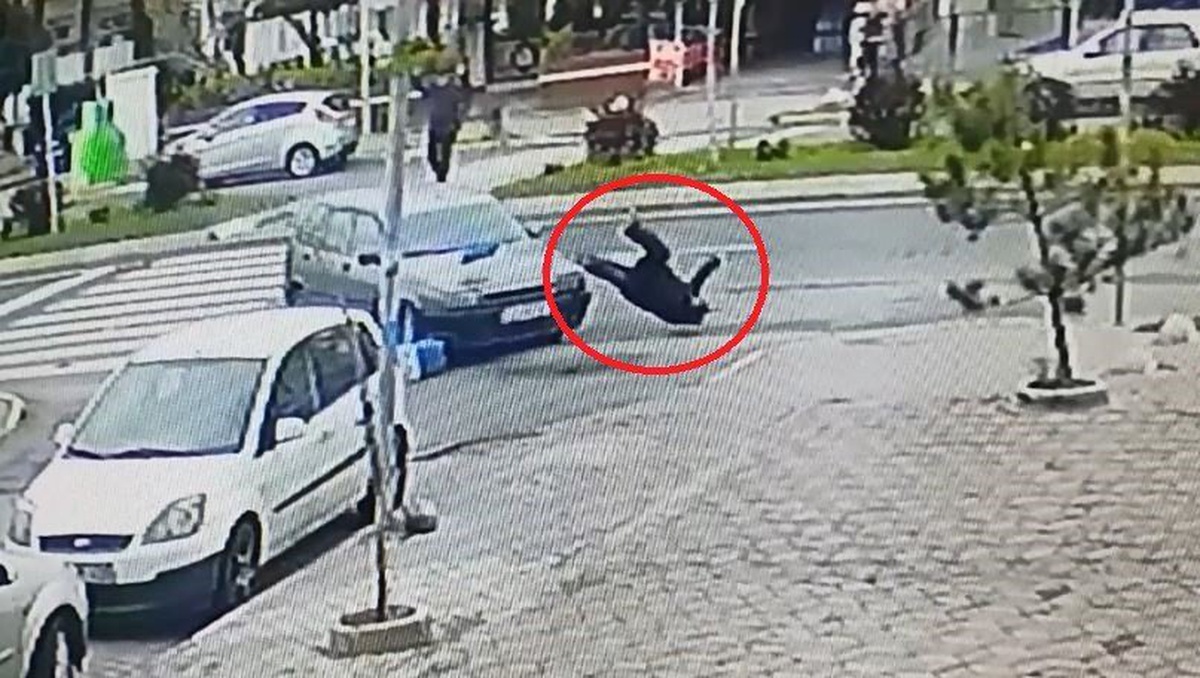 Metrelerce Havaya Uçtu, Hiçbir Şey Olmamış Gibi Ayağa Kalktı