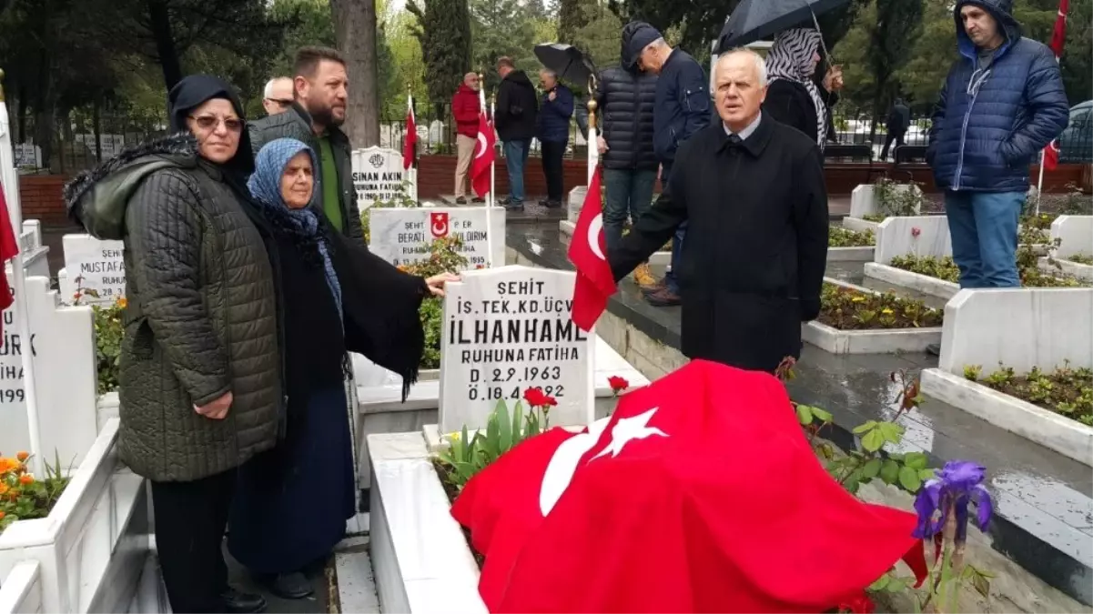 Samsunlu Şehit Kabri Başında Anıldı