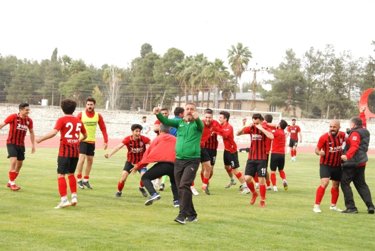 Silifke Belediyespor Şampiyonluk Maçına Hazırlanıyor.