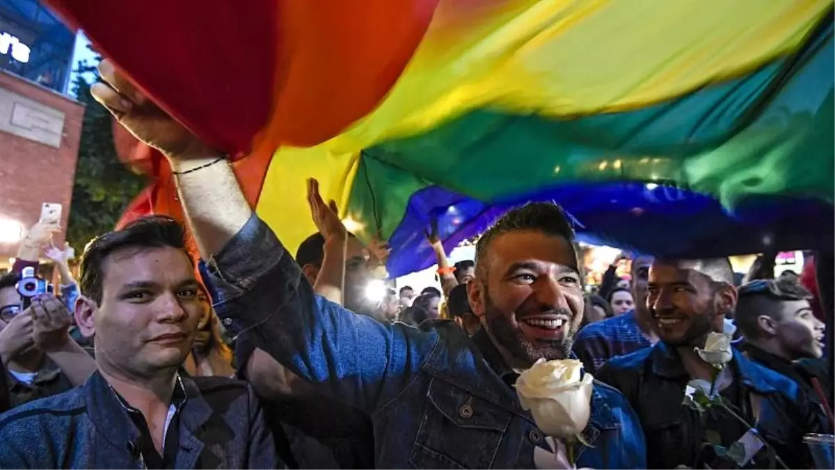 Ankara Valiliğinin Lgbti Etkinlikleri Yasağı Kaldırıldı