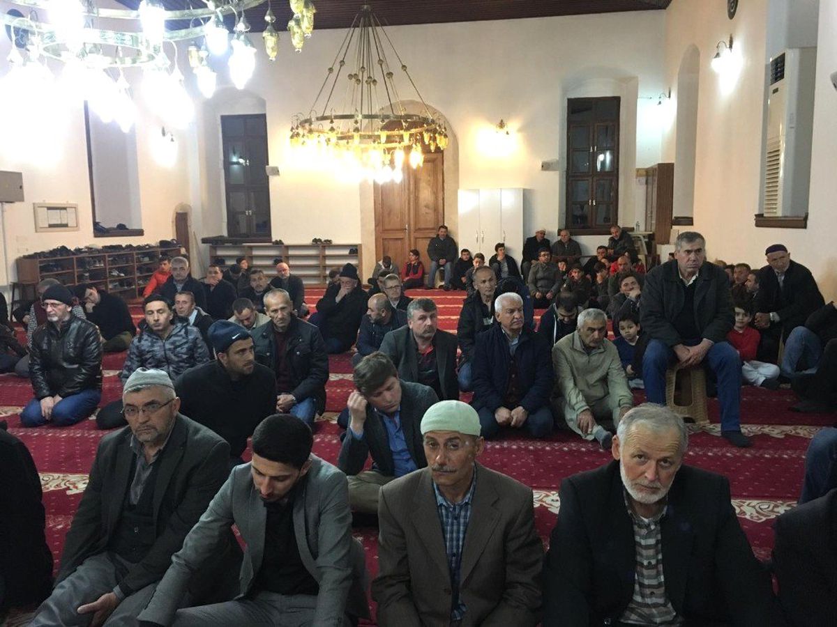 Berat Gecesinde Camiler Doldu Taştı