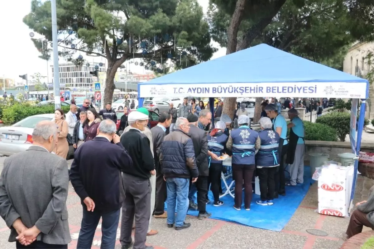 Büyükşehir Berat Kandili Nedeniyle Lokma Hayrı Yaptı