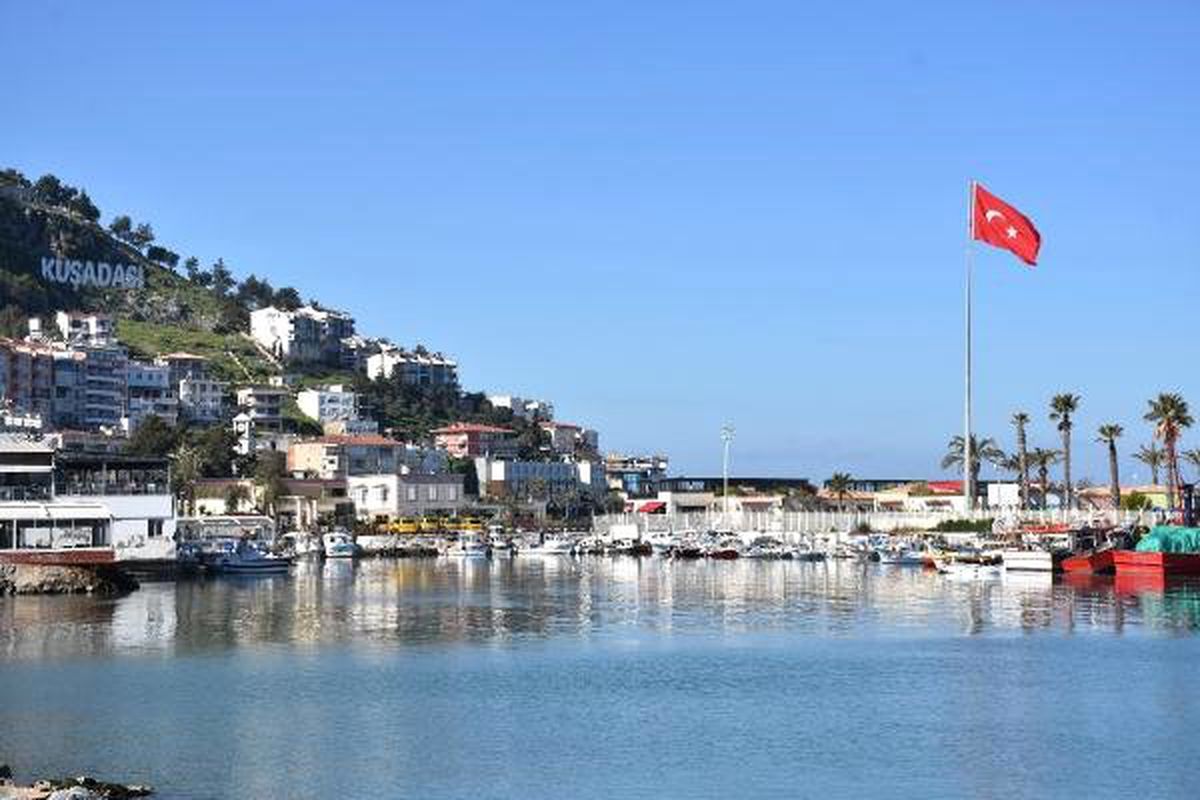 Egeli Turizmcilere 9 Gün Bayram Tatili Morali