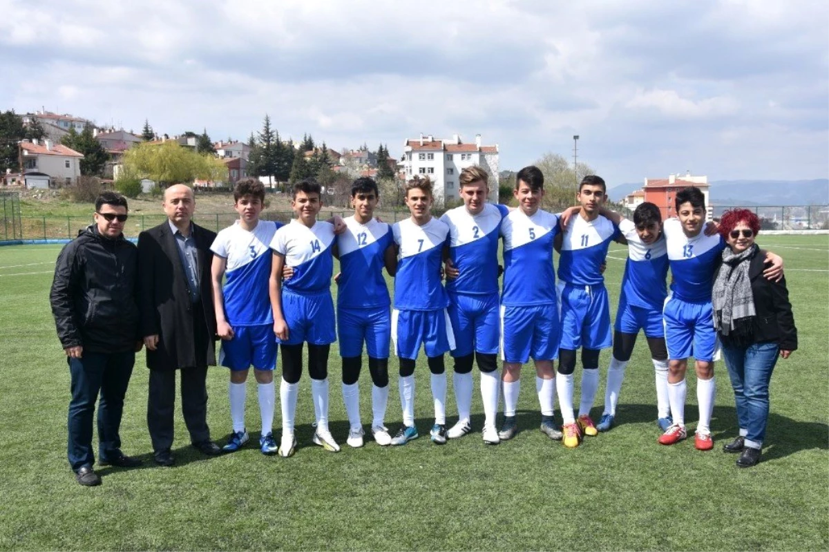 Genç Kızlar Ragbi Takımı Türkiye Finallerinde