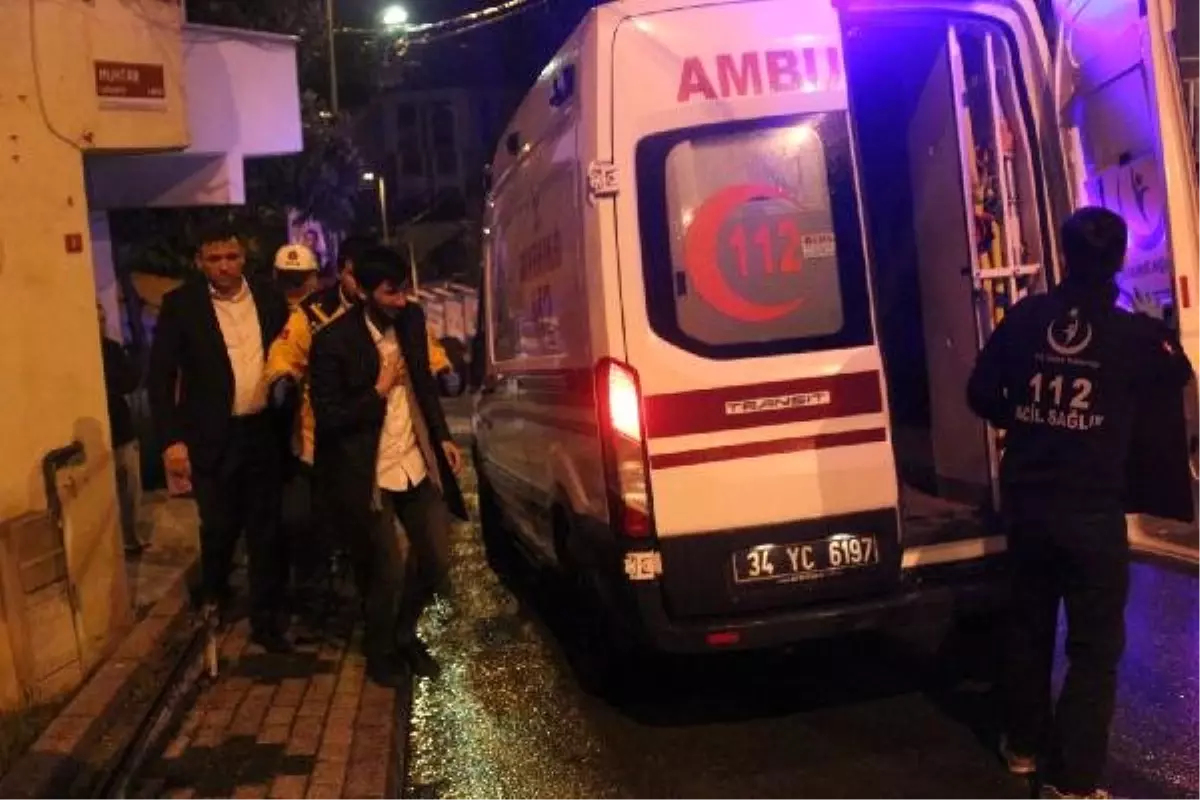 Kontrolden Çıkan Minibüs Devrildi: 1 Yaralı