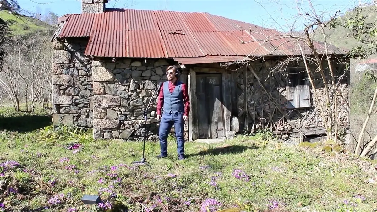 Öğretmenler Doğal Güzelliklerini Kliple Sergiledi