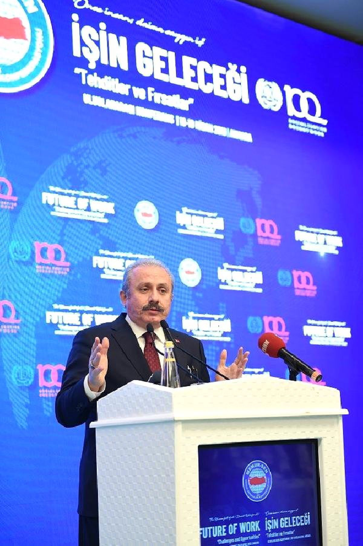 Şentop: İnsanlık,yeni Bir Uluslararası Düzen Kurma Mecburiyetinde