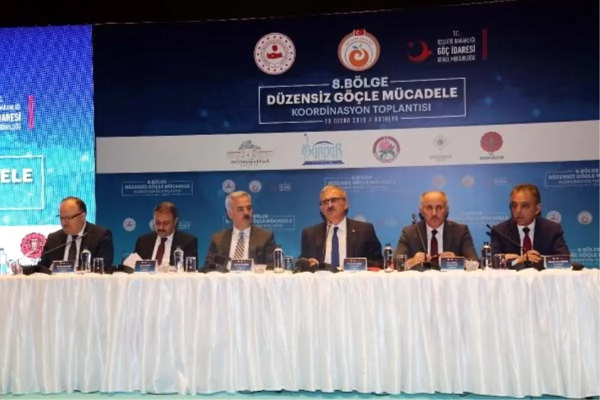 Vali Karaloğlu: Türkiye Düzensiz Göçmen Konusunda Hedef Ülke Oldu