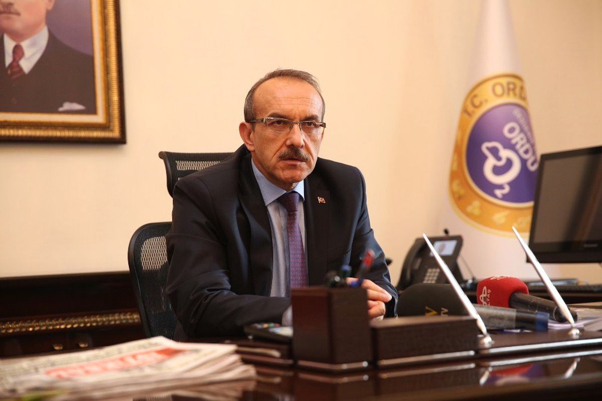 Vali Yavuz\'dan Rekor