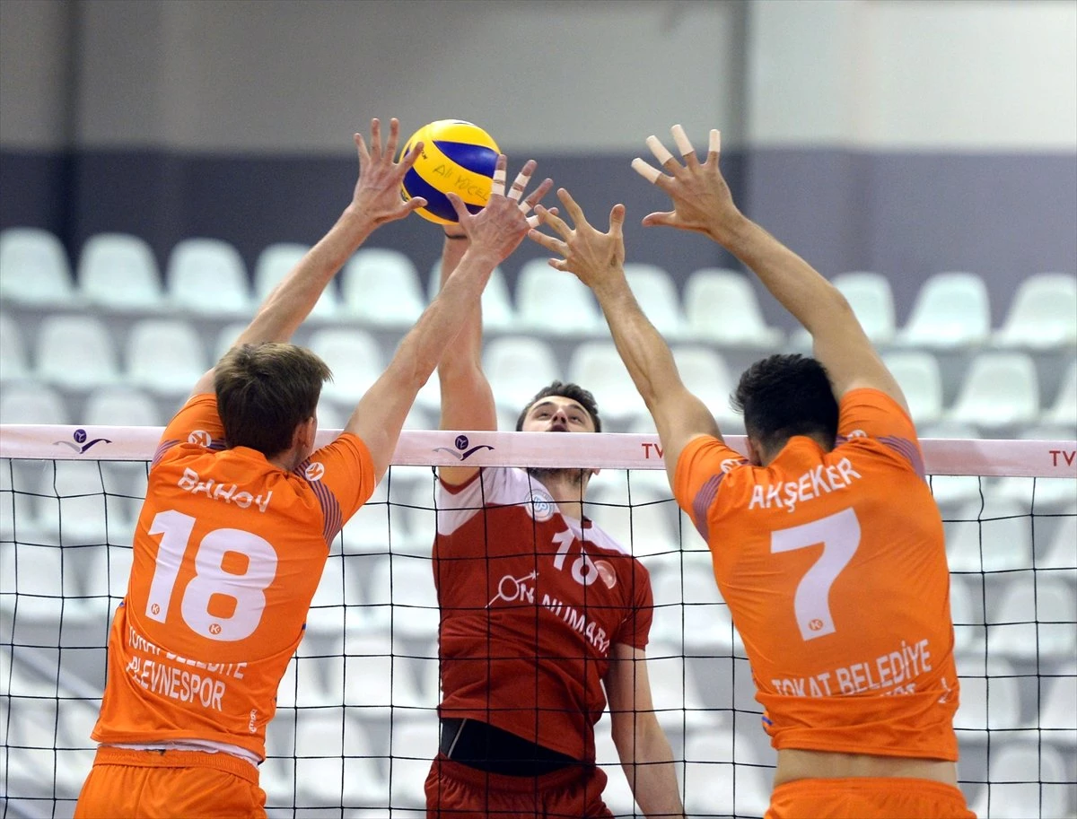 Voleybol: Efeler Ligi Play-off