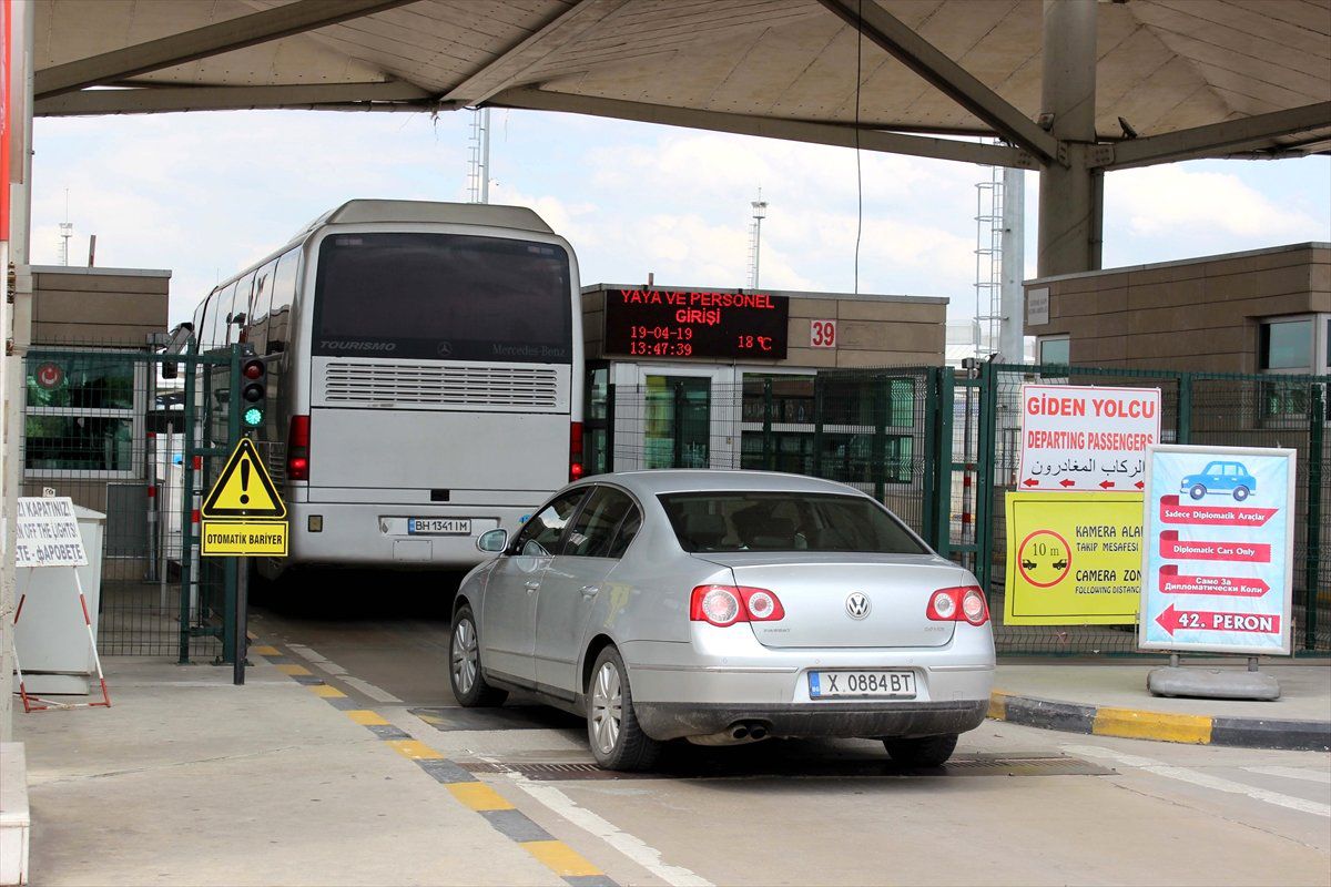 Yabancı Plakalı Araçlara Sınırda Ceza Ödeme Zorunluluğu