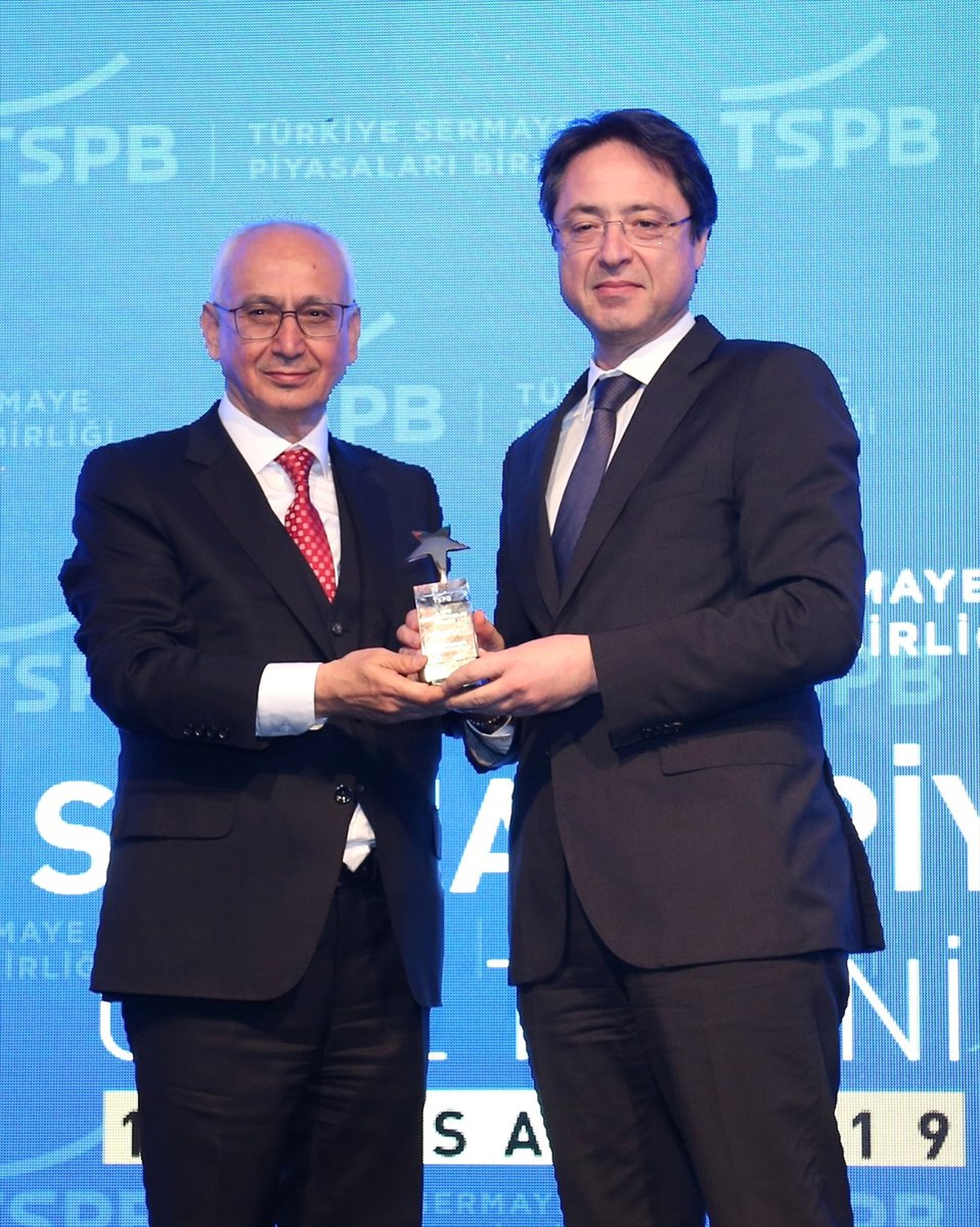 Akiş Gyo\'ya "Gayrimenkul Yatırımı Artış Lideri" Ödülü