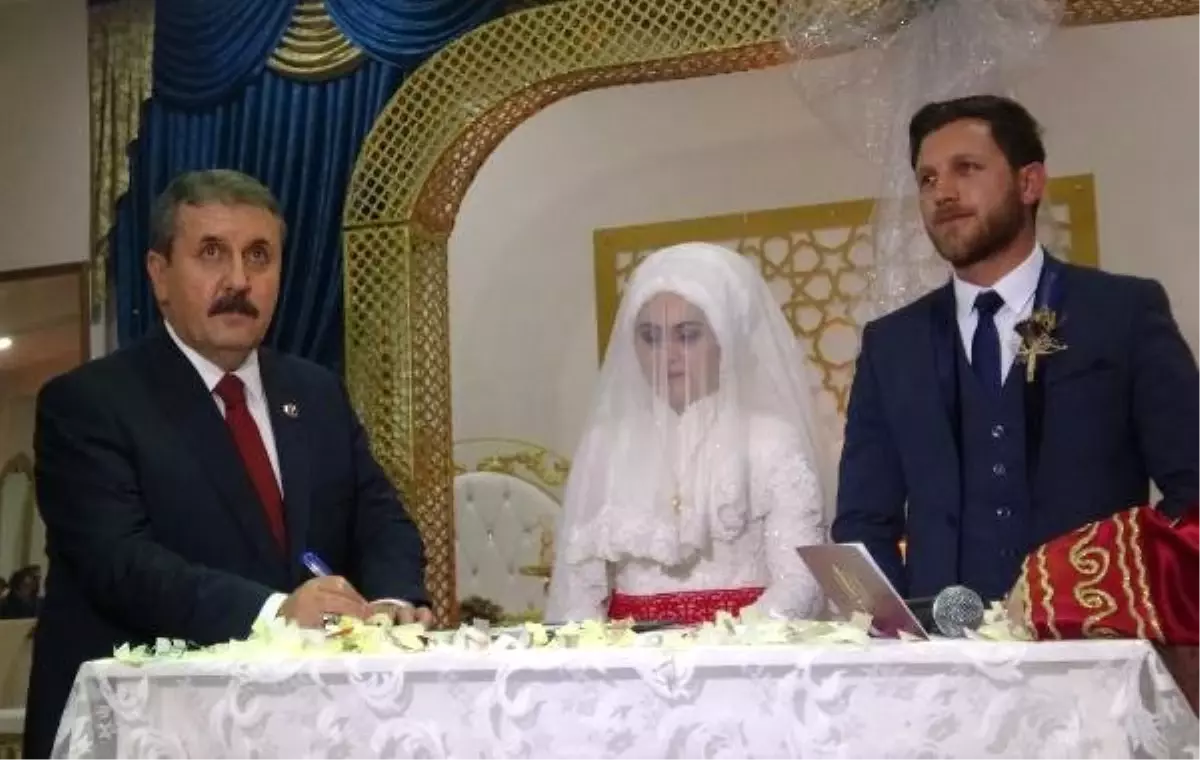 BBP Lideri Destici Nikah Şahidi Oldu