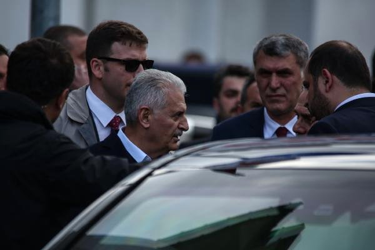 Cumhurbaşkanı Erdoğan\'ın İbb Meclis Üyeleri ve İlçe Belediye Başkanlarıyla Yaptığı Toplantı Sona...