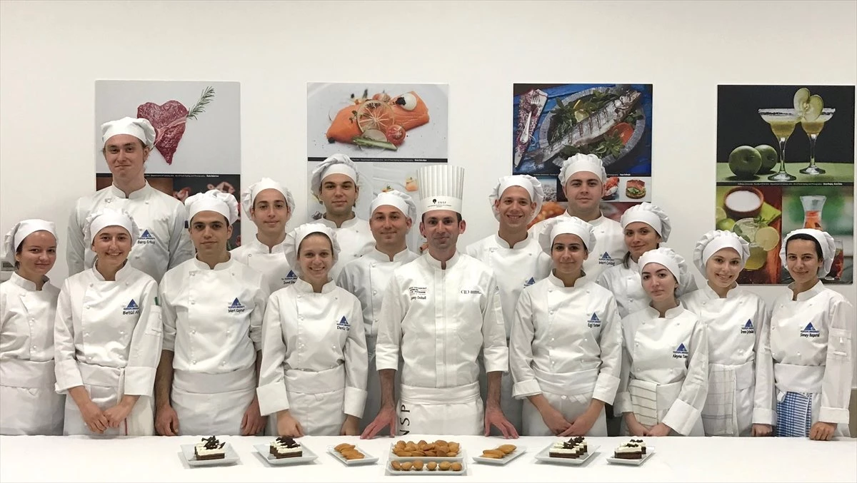Fransa\'nın Ünlü Pastacılık Okulundan Yeditepe Üniveritesinde Workshop
