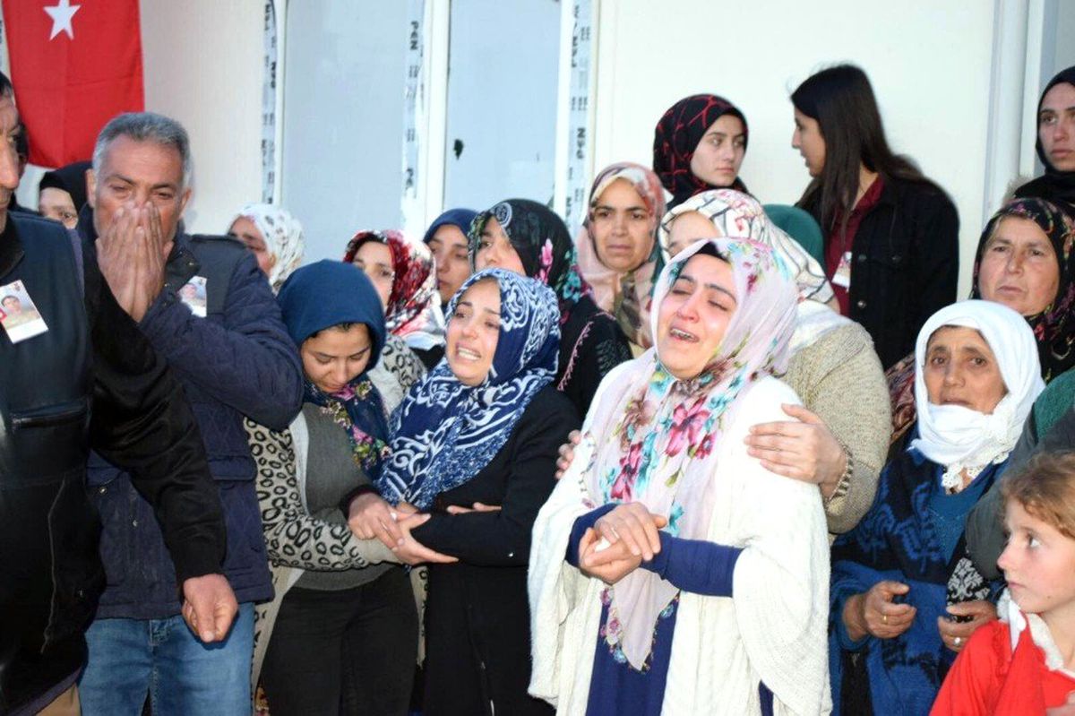 Şehit Asker Memleketi Iğdır\'da Toprağa Verildi