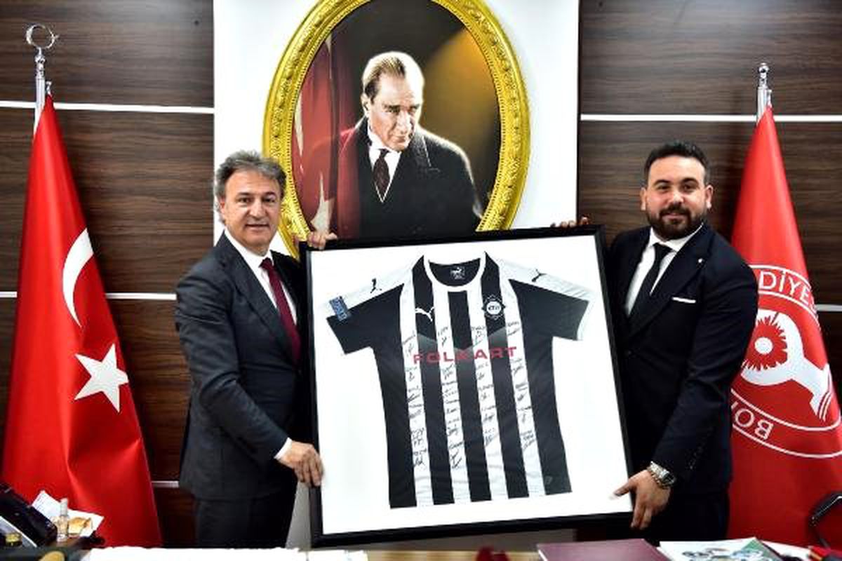 Altay\'dan Bornova Belediye Başkanı Mustafa İduğ\'a Ziyaret
