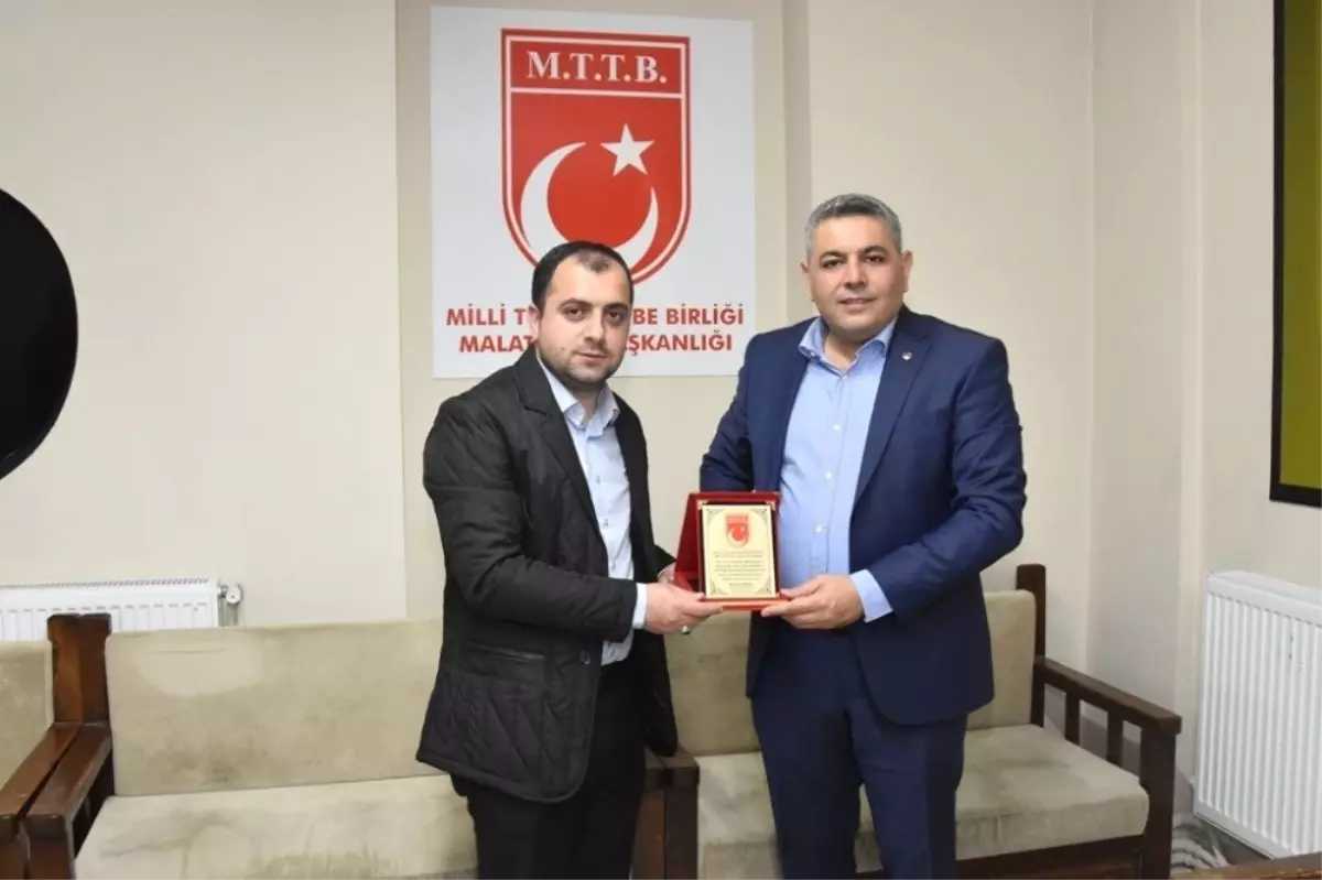 Başkan Sadıkoğlu Mttb Gençliği ile Buluştu