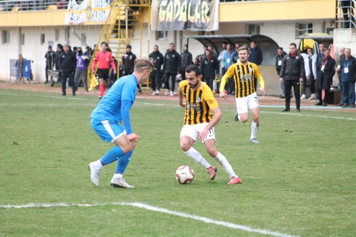 Bayburt Grup Özel İdarespor Şampiyon Oldu