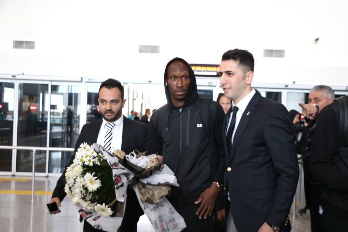 Beşiktaş Kafilesi Sivas\'ta