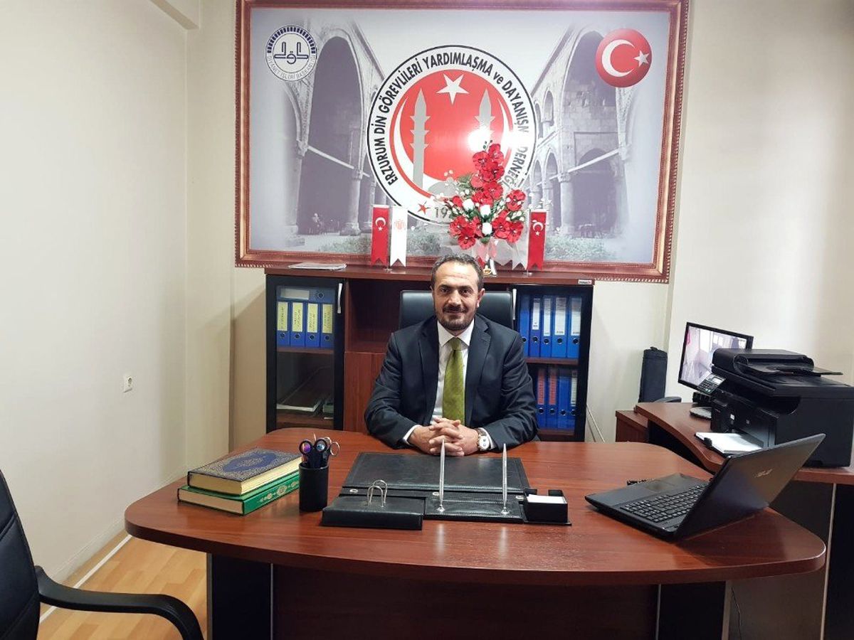 Din Görevlileri Derneği\'nde Yeniden Emrullah Kaçar Dönemi