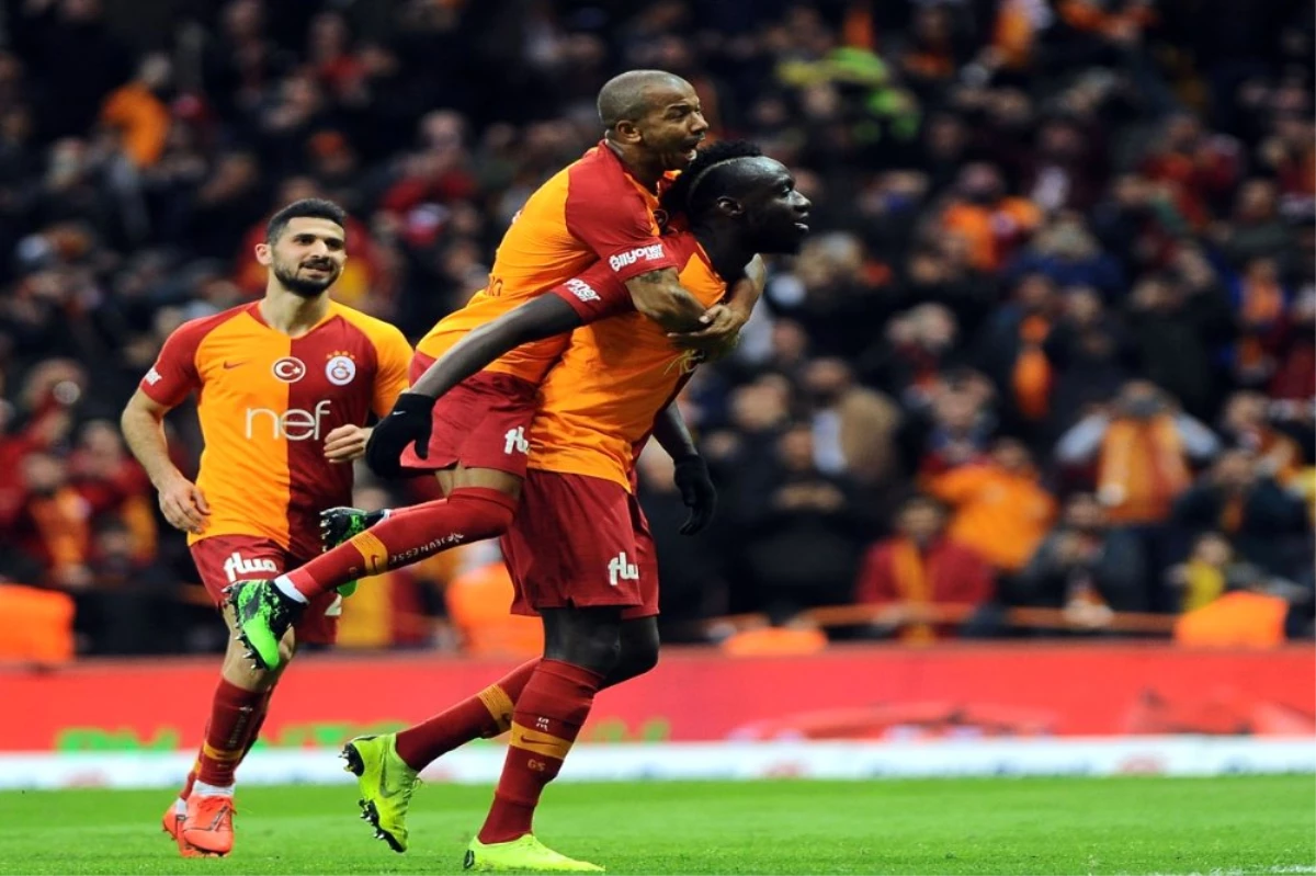 Galatasaray\'da Mbaye Diagne Krallık Yarışında Rekora Gidiyor