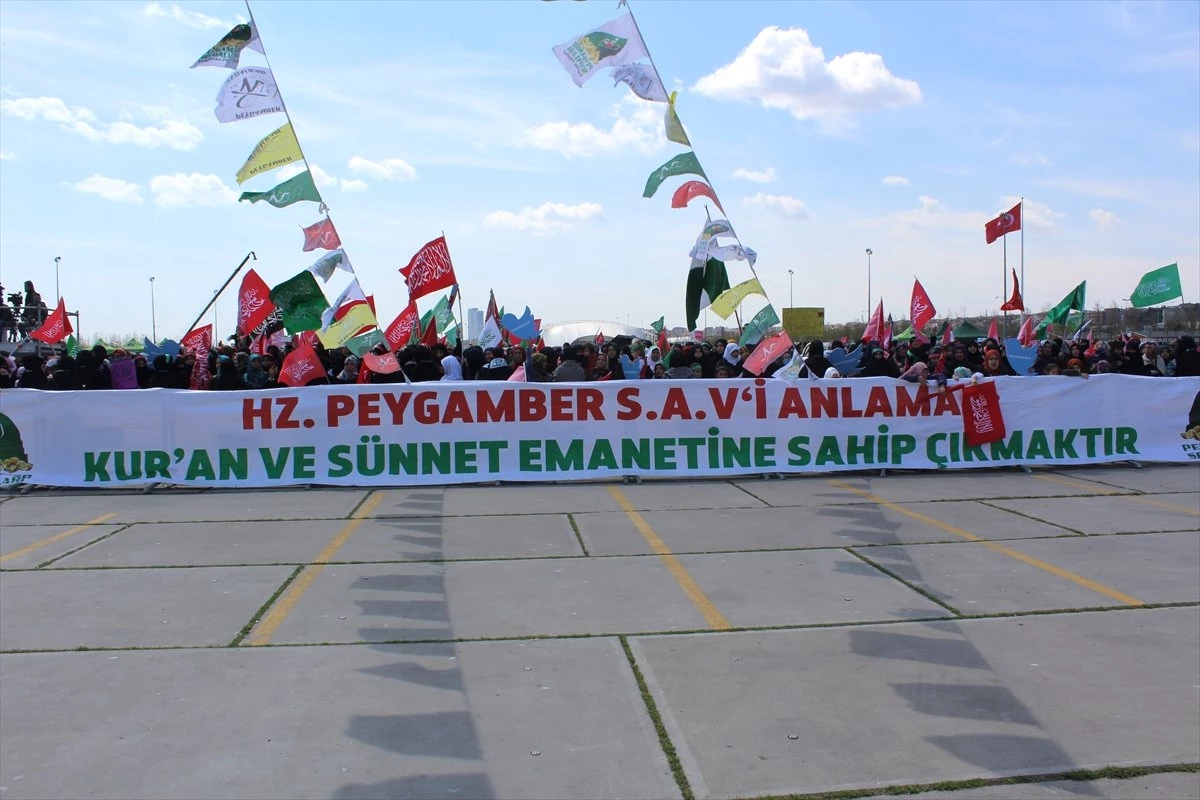 Hazreti Peygamber\'i Anlama ve Sünnetini Yaşama" Etkinliği