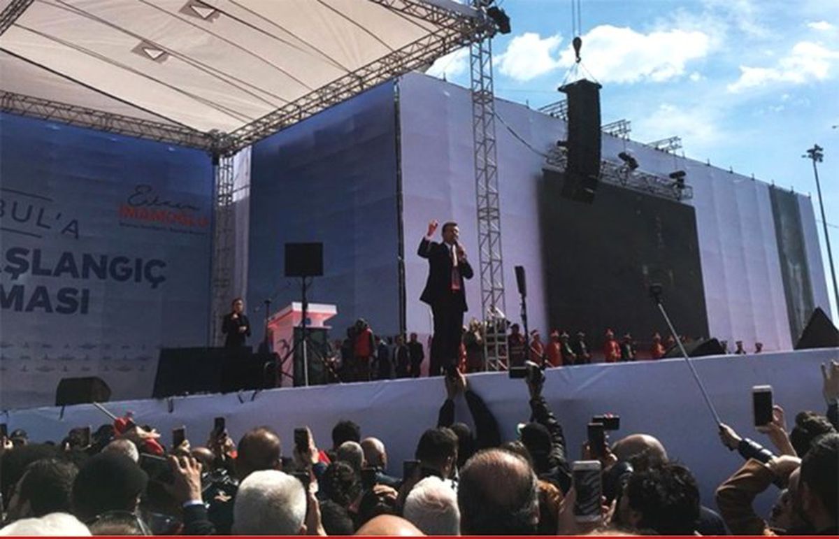 İmamoğlu, İstanbul buluşmasında konuşuyor