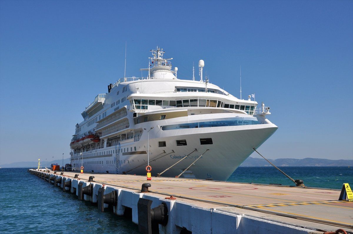 Kuşadası\'nda Kruvaziyer Turizmi