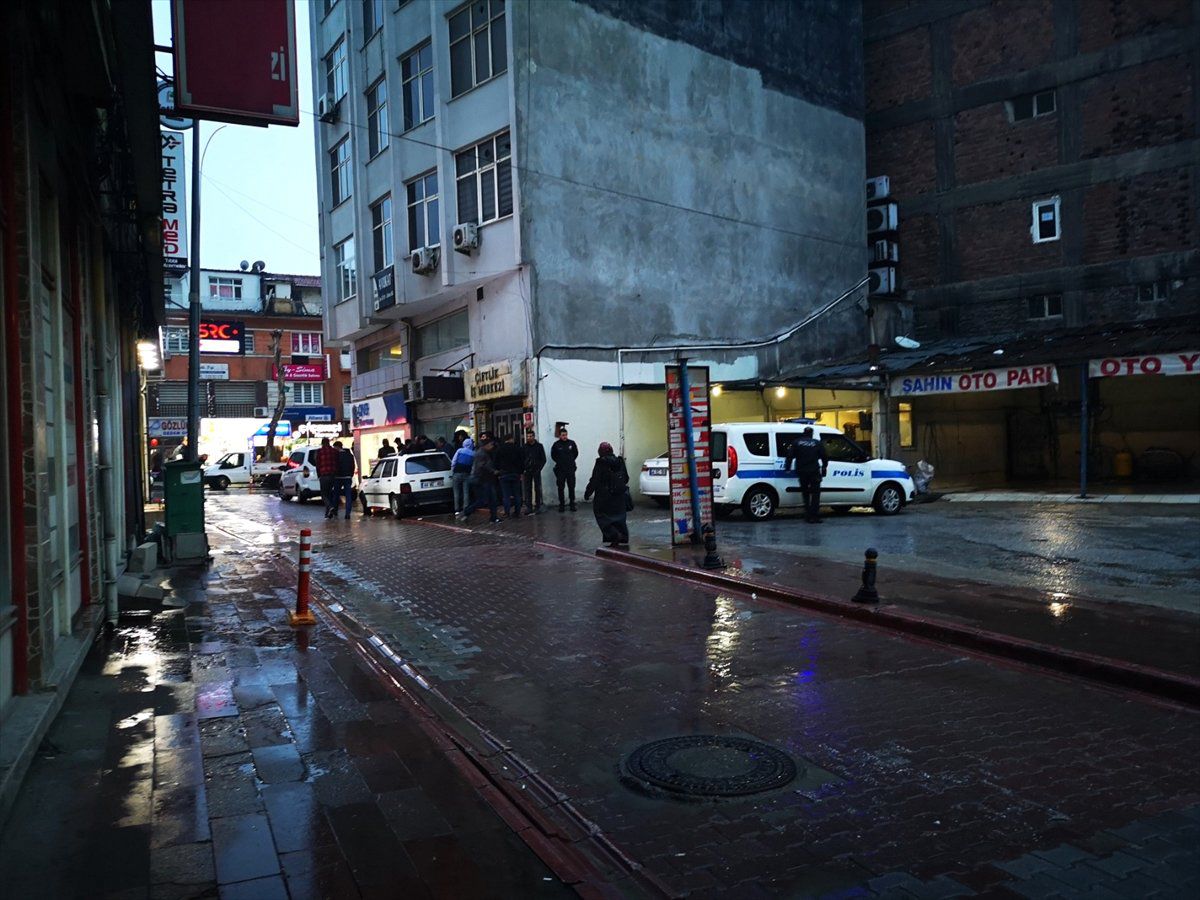 Malatya\'da Bıçaklı Kavga: 1 Yaralı