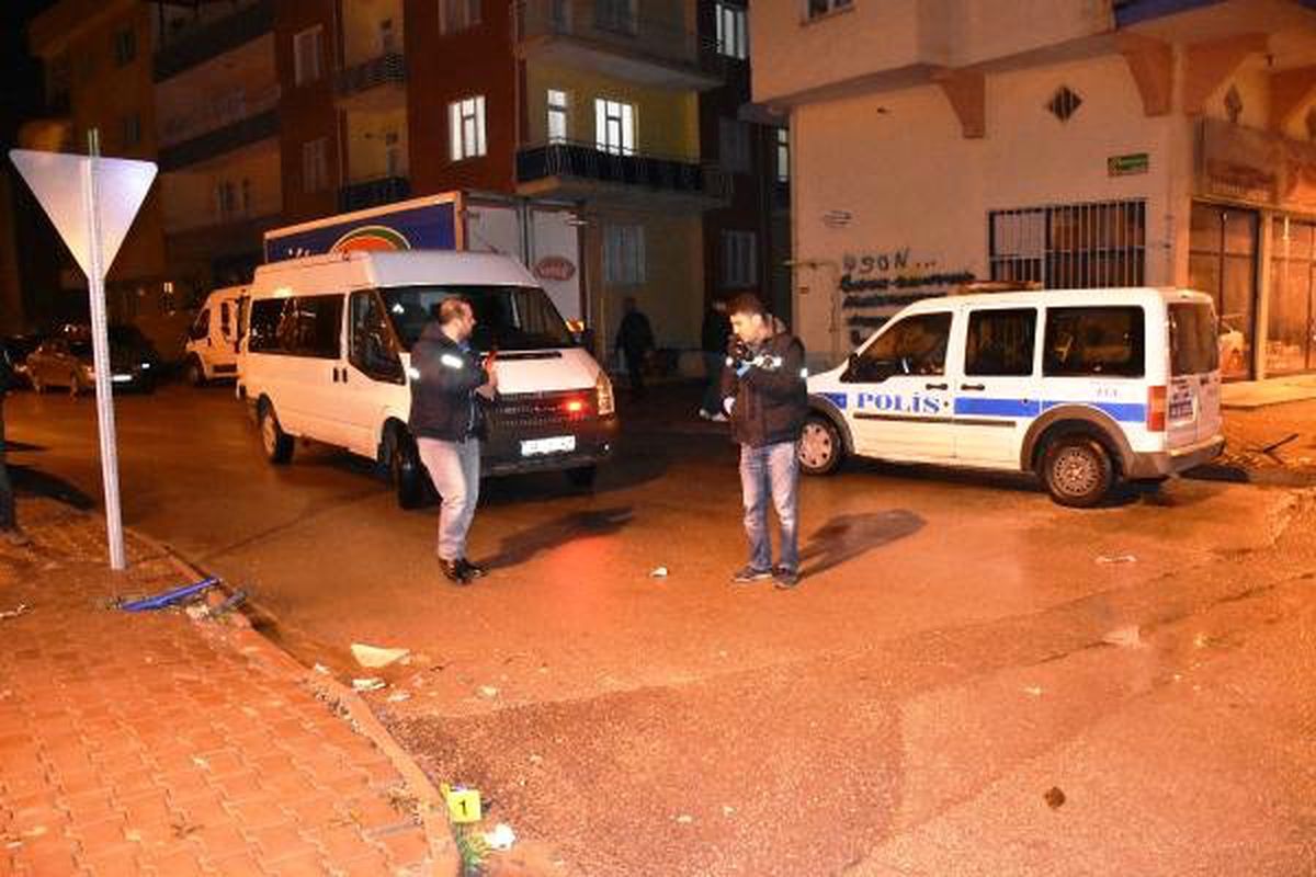 Malatya\'da Silahlı Kavga: 2 Kardeş Yaralı