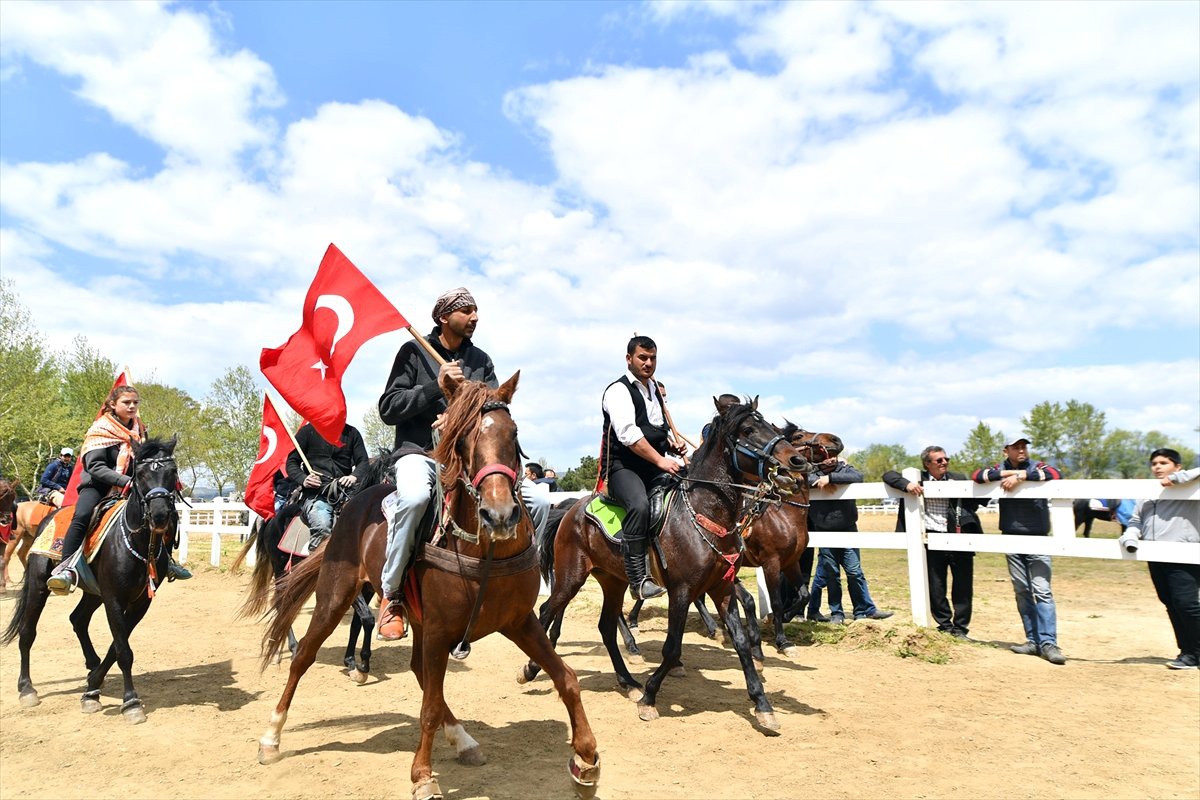 Osman Gazi\'yi Anma ve Bursa\'nın Fethi Şenlikleri