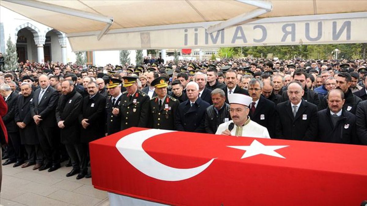 Şehitlere son görev