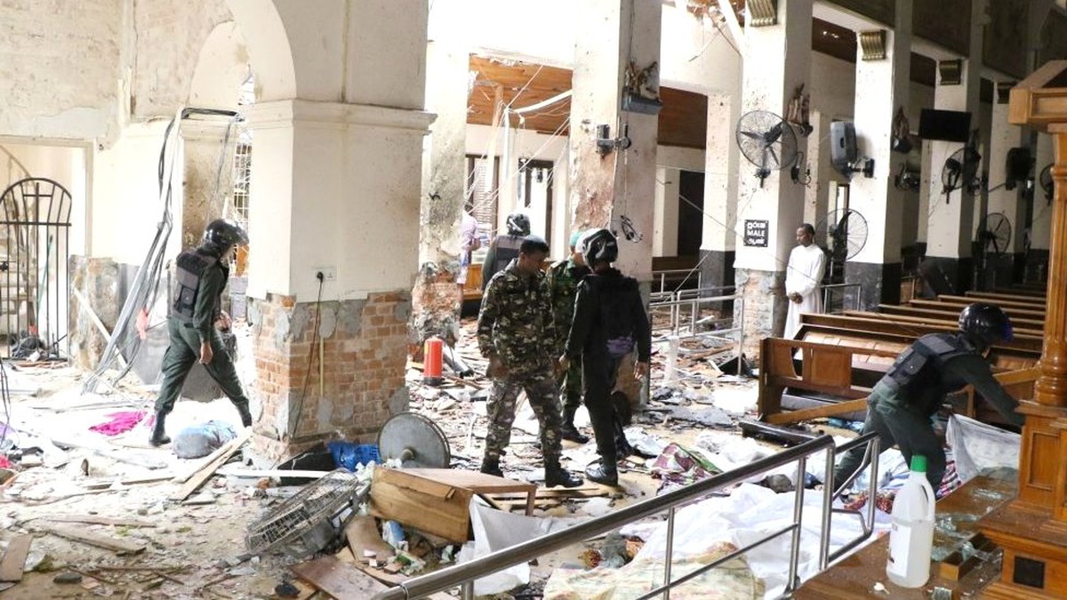 Sri Lanka\'da Kilise ve Otellerde Patlamalar: En Az 137 Ölü