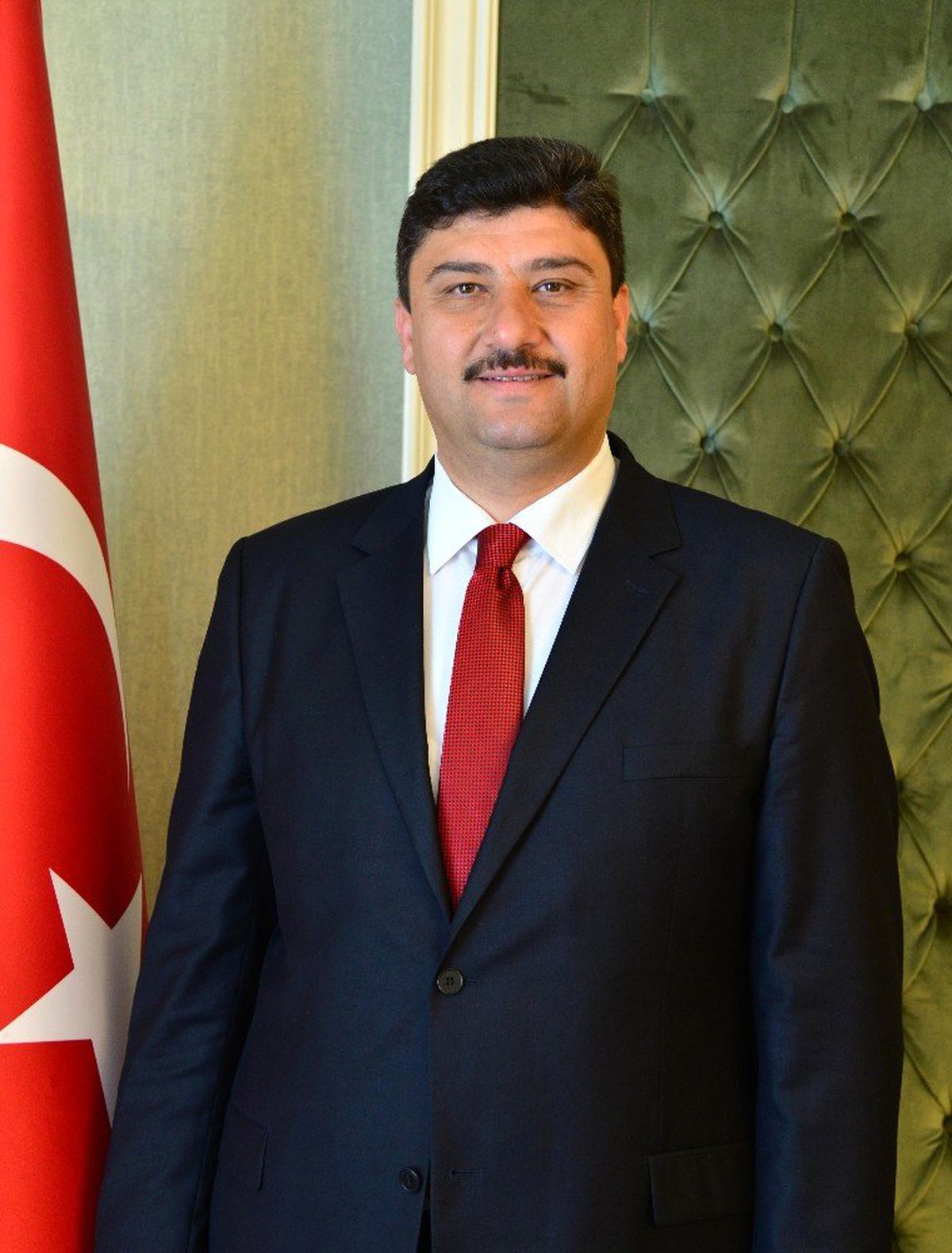Başkan Oğuz\'dan 23 Nisan Mesajı