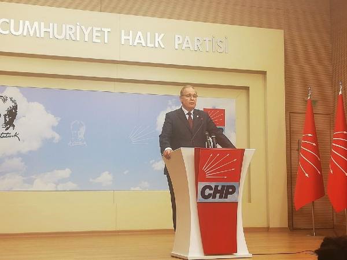 CHP\'li Öztrak: Kimse Bizleri Şehitlerimizin Cenazelerine Katılmaktan Alıkoyamaz