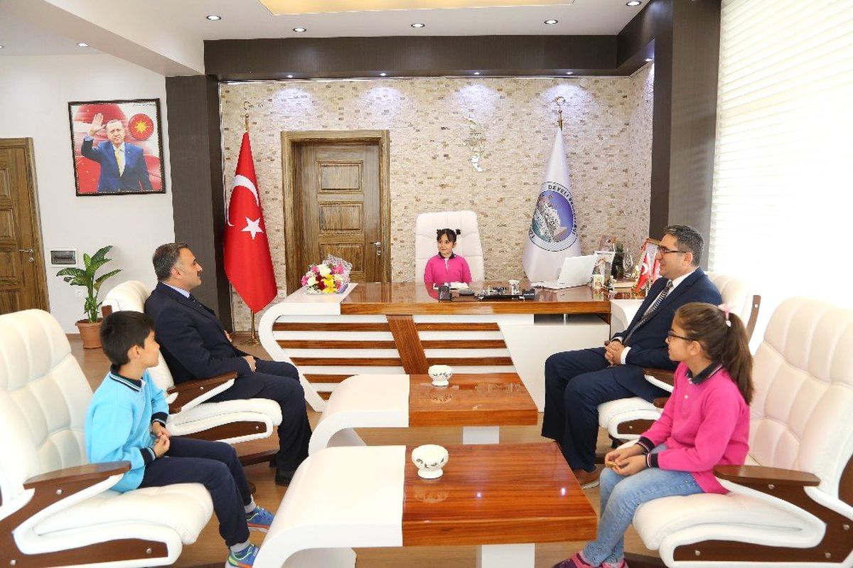 Develi Belediye Başkanlığı Koltuğuna Ayşe Güçlü Oturdu