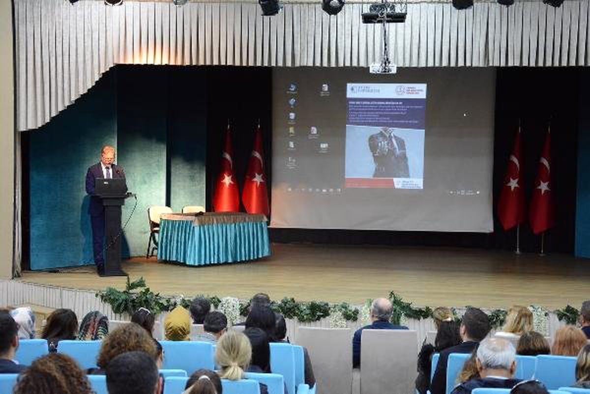 Eğitimcilere \'Eğitimde İş Birliği Protokolü\' Anlatıldı