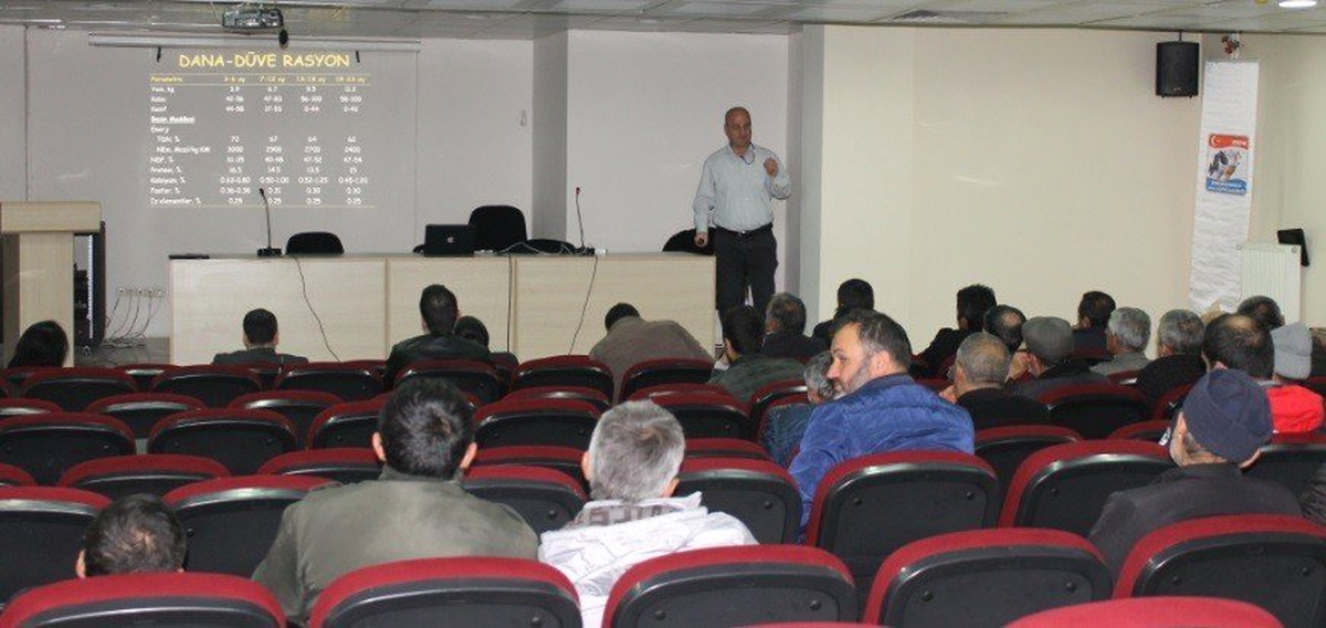 Erzincan İli Damızlık Sığır Yetiştiricileri Birliğinden "Hijyenik Süt Üretiminde Kaliteye Giden...